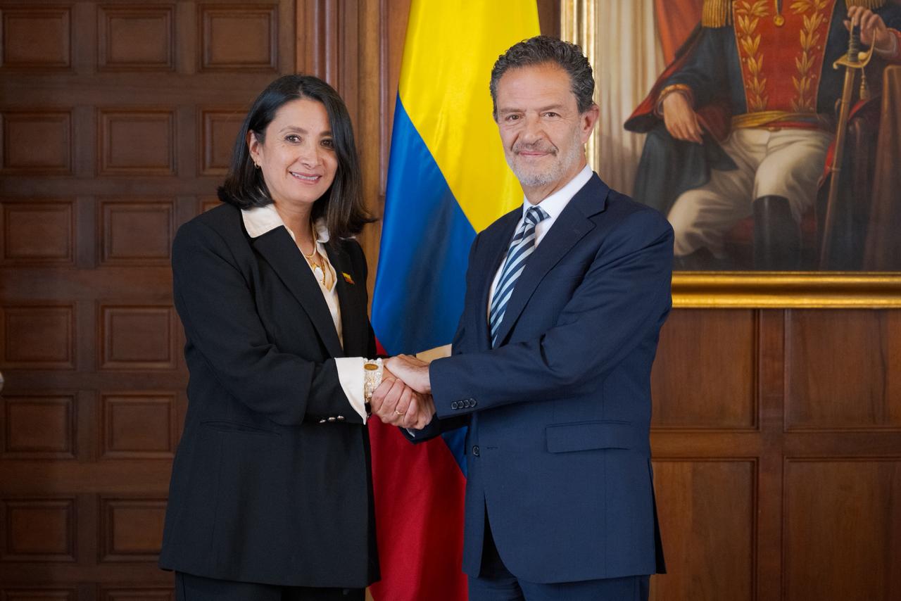 Red Diplomática Ministra Claudia Benavides Salazar, Ph. D. y Canciller Ómar Bula
