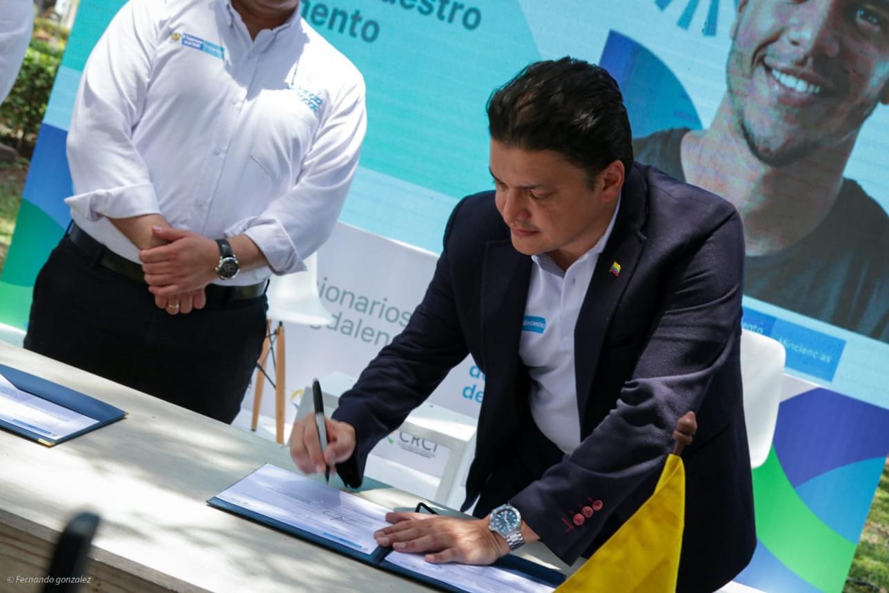 El ministro Tito José Crissien anunció la puesta en marcha de dos proyectos de Ciencia, Tecnología e Innovación (CTeI) del departamento del Magdalena, que cuentan con una inversión de más de $10.000 millones