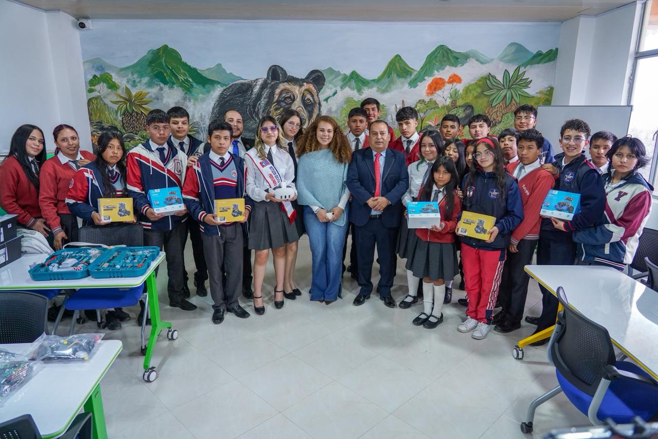 En Ipiales, niñas, niños y adolescentes fortalecen sus capacidades científicas con la apertura del Laboratorio STEAM Colombia Robótica En Ipiales, niñas, niños y adolescentes fortalecen sus capacidades científicas con la apertura del Laboratorio STEAM Colombia Robótica